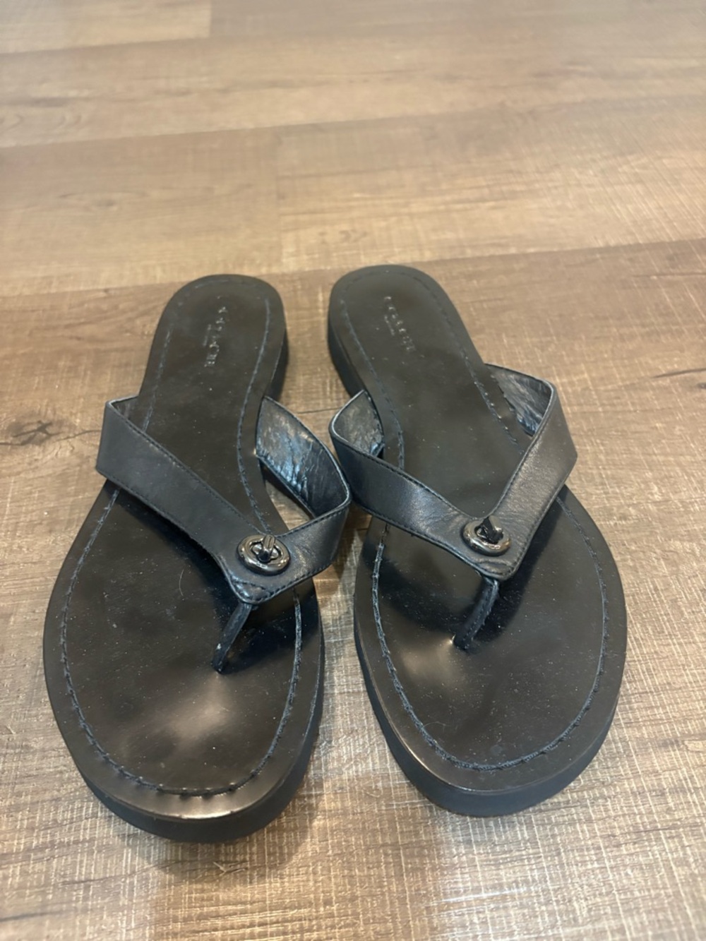 Coach Black Leather Flip Flop Sandals - Picture 2 of 4